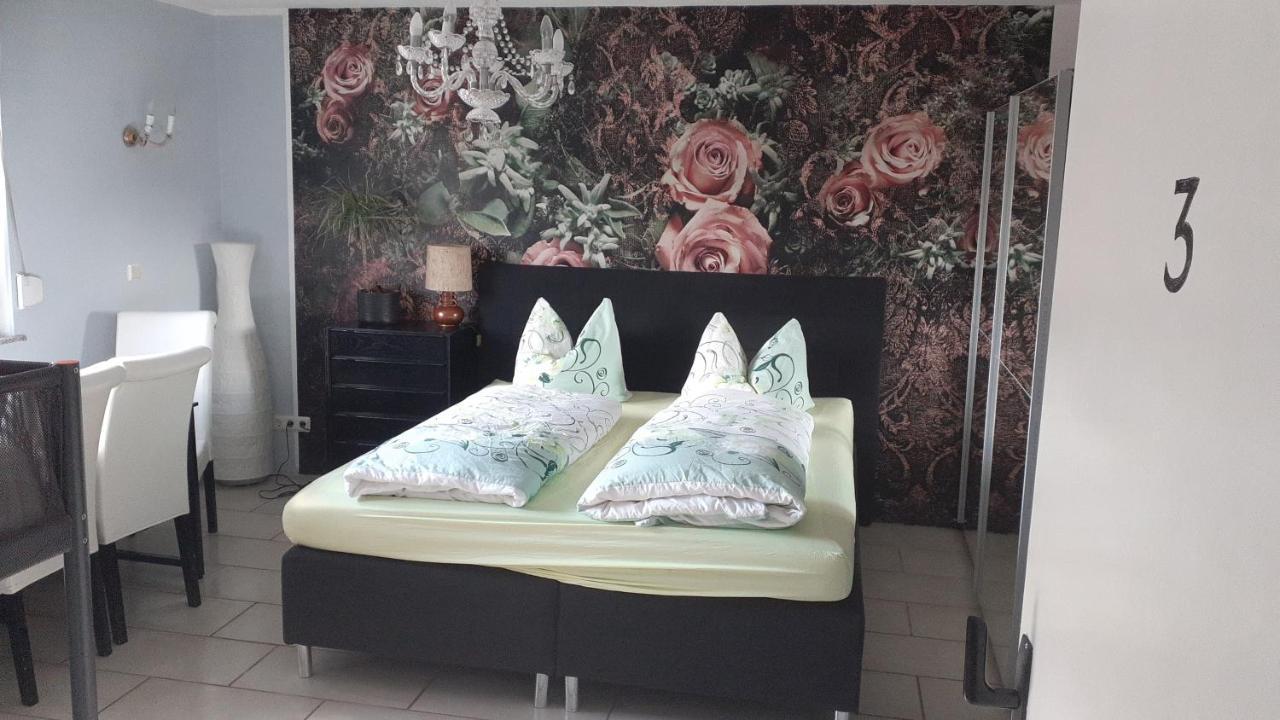 Bauernhof Privatzimmer Hortus Sandrine Gemeinschaftsbad Free Wifi Hausbreitenbach Exterior foto